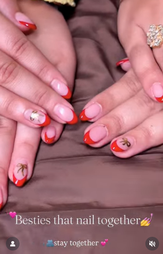 Fun red French tip best friend nails ideas with palm tree and boat details on short square nails